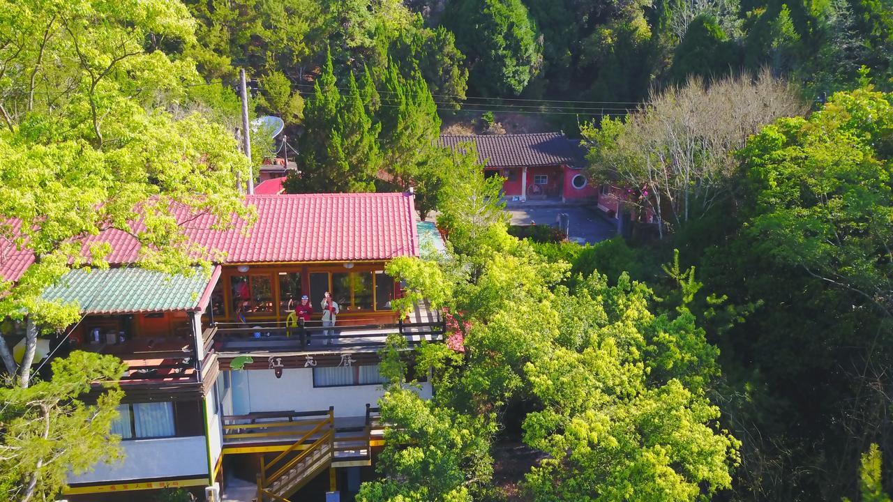 Hong Wa Cuo南投埔里紅瓦厝山居民宿 Esterno foto