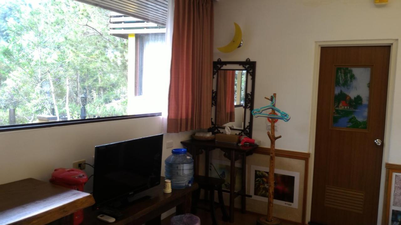 Hong Wa Cuo南投埔里紅瓦厝山居民宿 Esterno foto